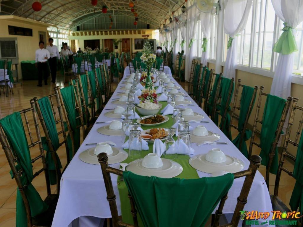 Island Tropic Hotel And Restaurant Alaminos Exterior foto